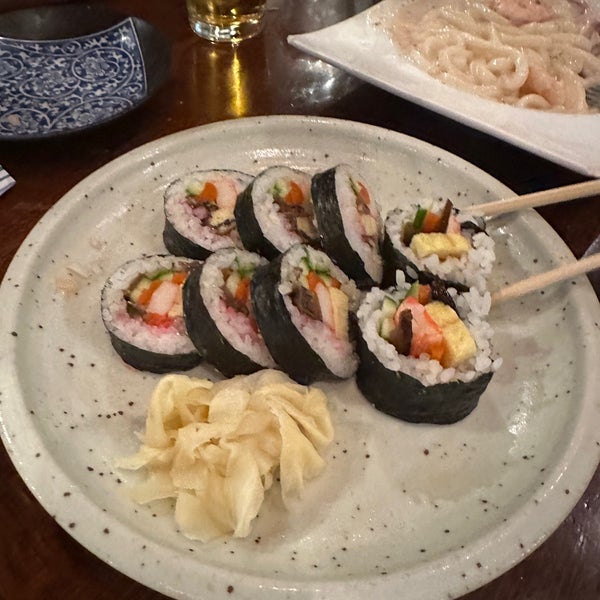 Photo taken at Yama Izakaya &amp; Sushi by Junho L. on 7/29/2023