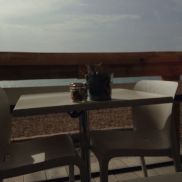 Photo taken at Southsea Beach Cafe by Ali A. on 9/17/2014