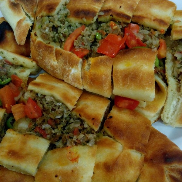 Kervan Pide Börek Salonu 7358 ziyaretçidan 29 tavsiye