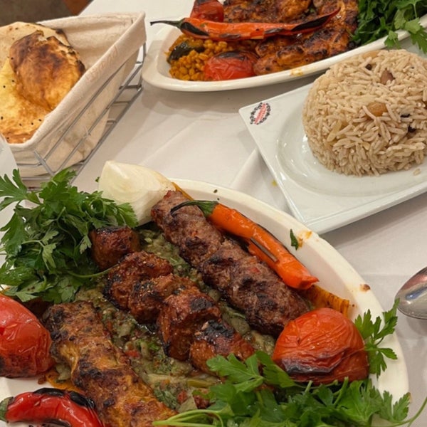 6/29/2023 tarihinde Abdullah. .ziyaretçi tarafından Al Madina Restaurant İstanbul مطعم المدينة اسطنبول'de çekilen fotoğraf