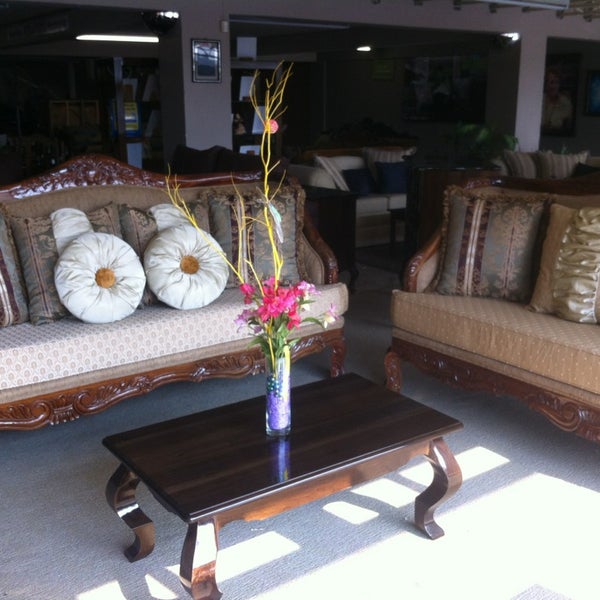 Muebles Rolando Herrera Tienda de muebles y artículos para el hogar