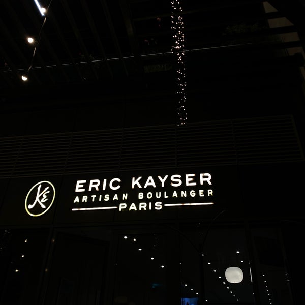 รูปภาพถ่ายที่ Eric Kayser โดย khalid .. เมื่อ 10/28/2022