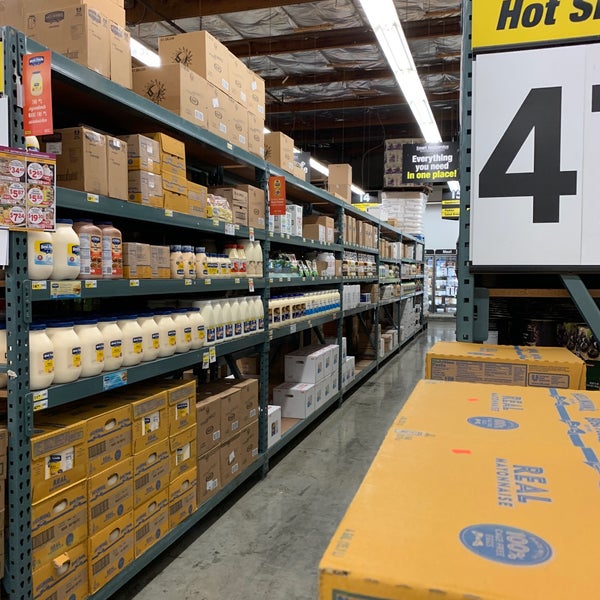 Smart Foodservice Warehouse Stores (Fermé maintenant) Entrepôt ou