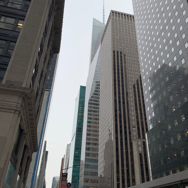 3/25/2019 tarihinde Jon K.ziyaretçi tarafından Bank of America Tower'de çekilen fotoğraf