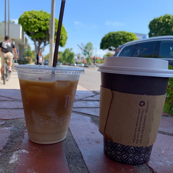 Foto tirada no(a) Peet&#39;s Coffee &amp; Tea por Jon K. em 5/29/2019