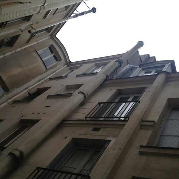 Photo taken at Hôtel Eber Paris by Christopher C. on 5/30/2013