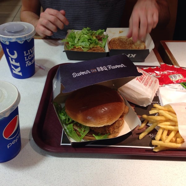 Photo taken at KFC by J P. on 9/13/2014