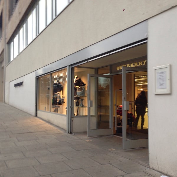 skive Claire tetraeder Burberry Outlet - Hackney - 29-31 Chatham Pl