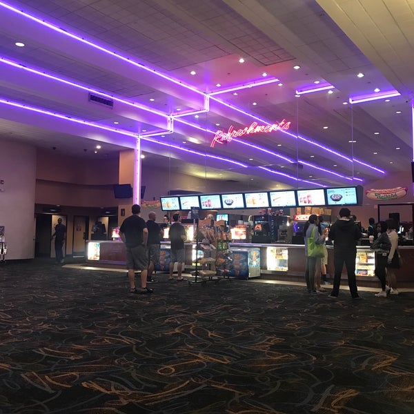 Regal Santa Cruz Downtown Santa Cruz 17 tavsiye