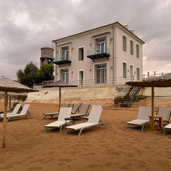 Foto tirada no(a) Dexamenes Seaside Hotel por Aleksei K. em 10/7/2021