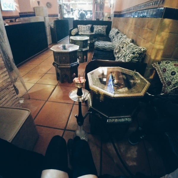 Chez Bakkali Hookah Bar in Valencia