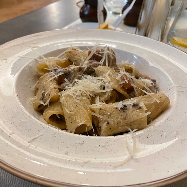 Photos At Restaurant Ciao Niki Italian Restaurant In MoÈ™ilor