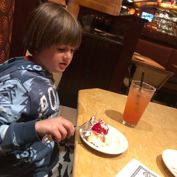 The Cheesecake Factory West Hartford, CT