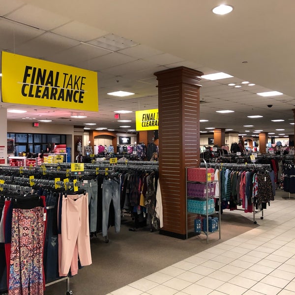 Dress stores top in rivertown mall