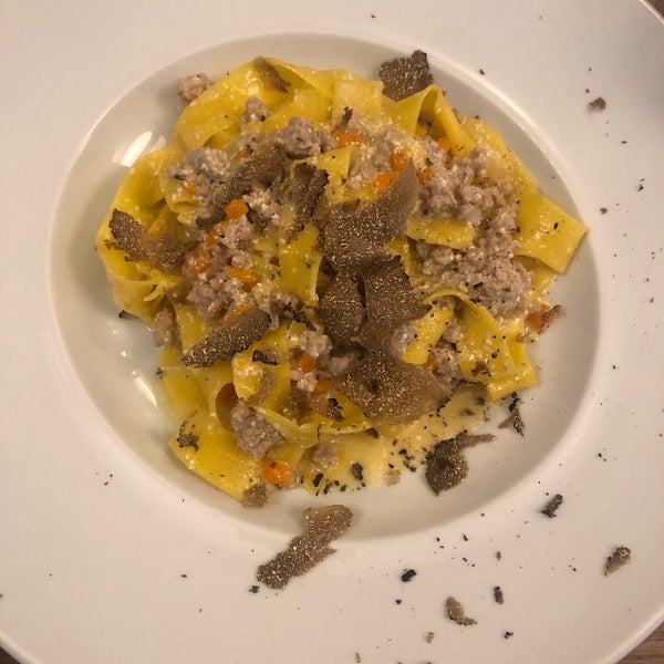 The truffle pasta, don’t remember the exact name but it was to die for, amazing flavors. Was just in Italy and Gustoso is some of the best Italian I’ve ever had! Would highly recommend!