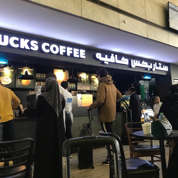 Foto scattata a Starbucks da Ibrahim S. il 1/23/2020