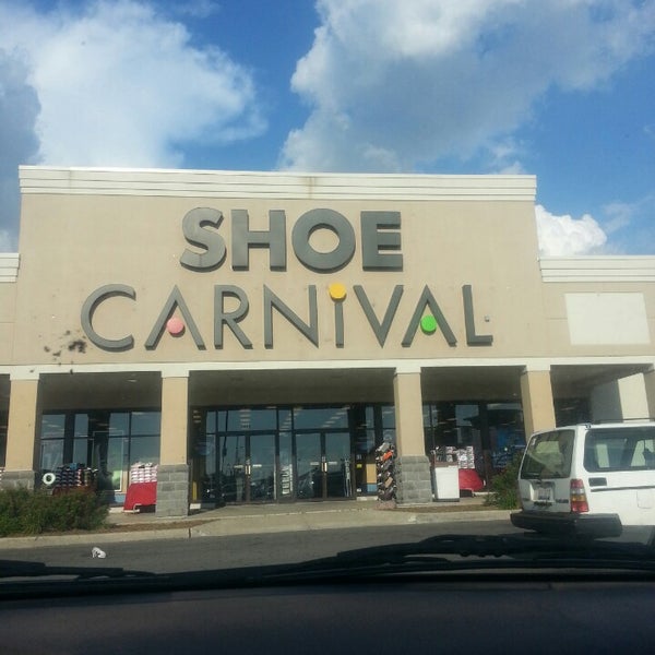 Shoe Carnival 3 tips from 294 visitors