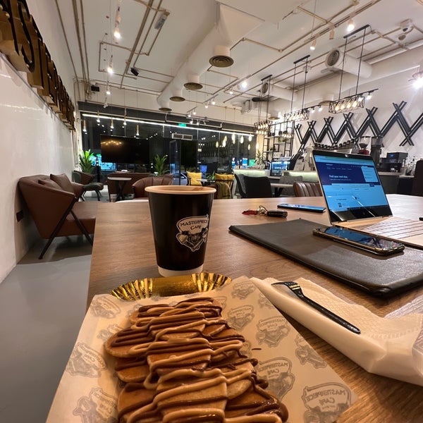 Photo taken at MASTERPIECE CAFE by عبد العزيز on 1/10/2023