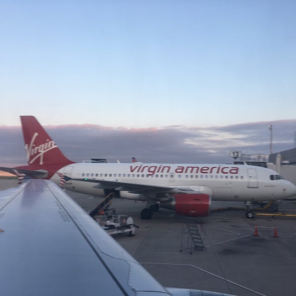 Foto scattata a Aeroporto di Dallas Love Field (DAL) da Erlie P. il 6/28/2017