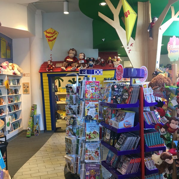 Photo taken at World&#39;s Only Curious George Store by Erlie P. on 9/9/2016