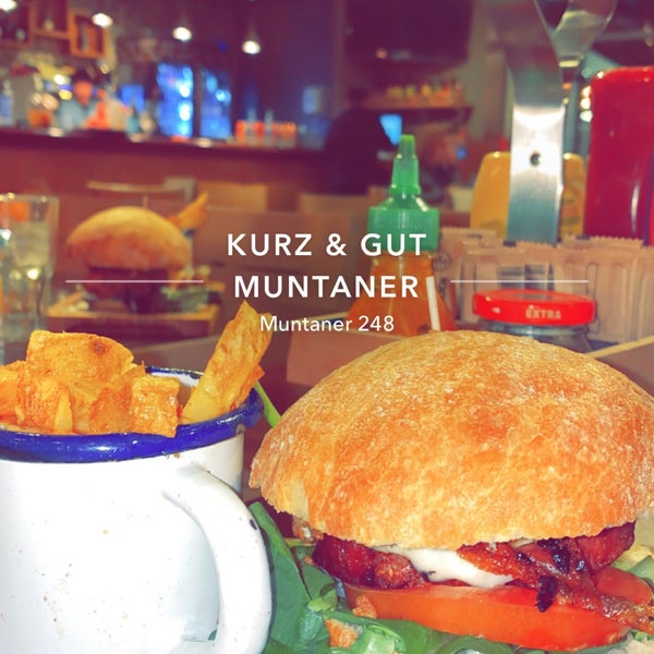 Photo taken at Kurz&amp;Gut La Maquinista by 𝐌⁷⁷ on 12/11/2022