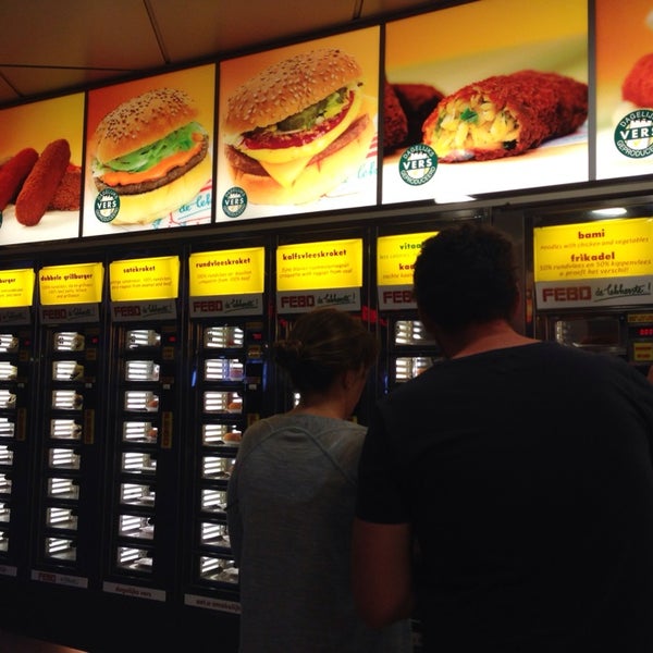 Photo taken at FEBO by Diana C. on 8/10/2014