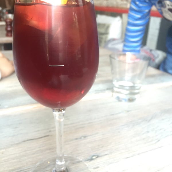 Sangria here is a MUST!! Best ever, tappas are fantastic - beef cheek, potatoes. Seafood Paela was cooked right but missing a bit of flavour to give it a kick!