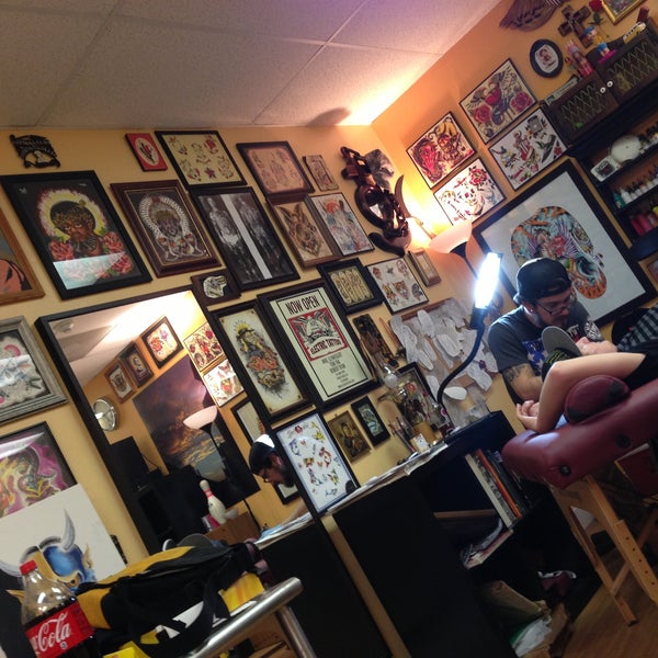 Valor Tattoo Tattoo Parlor