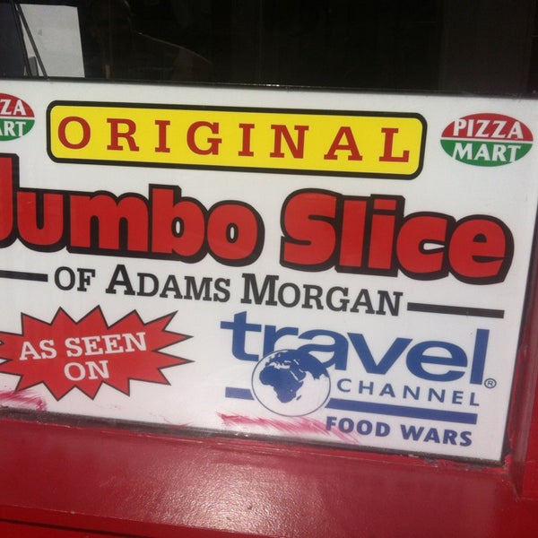 Das Foto wurde bei Jumbo Slice Pizza von Emmanuel B. am 5/20/2013 aufgenommen