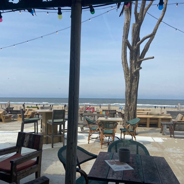 Foto tirada no(a) Mango&#39;s Beach Bar por Gonul S. em 5/14/2023