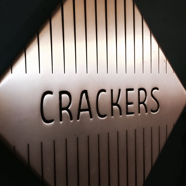 Crackers Unter den Linden Berlin, Berlin