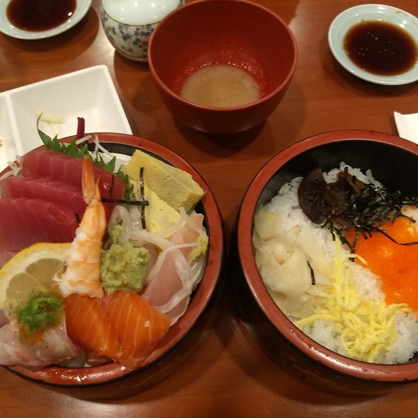 Снимок сделан в Sushi Go 55 пользователем Anmol R. 7/8/2019