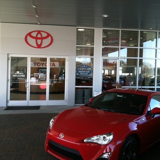 Toyota Knoxville 10415 Parkside Dr
