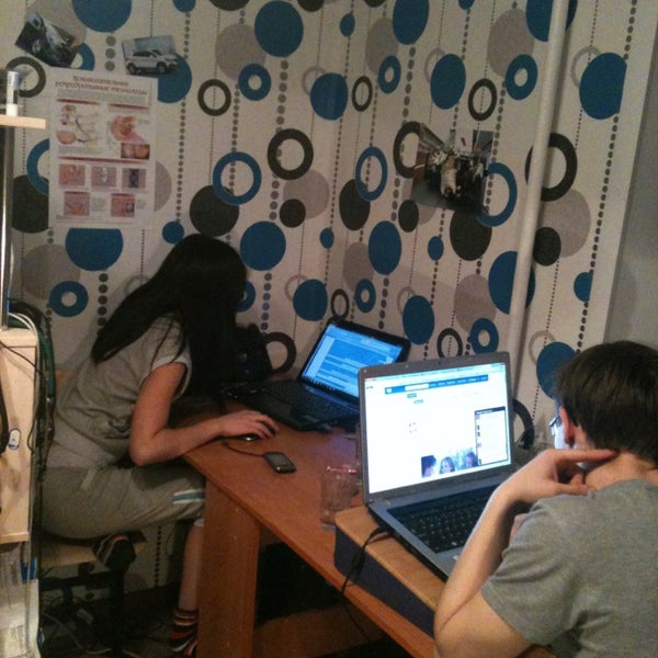 Общежитие НГМУ № 9 - ул. Залесского, 10