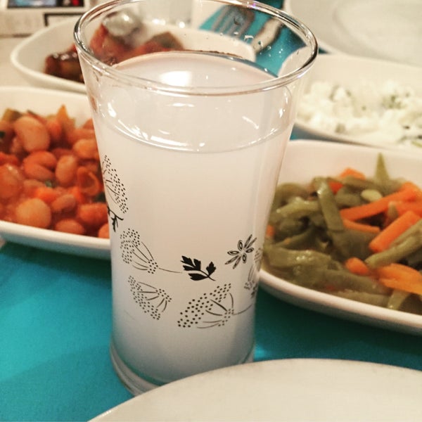 Photo taken at Fener Köşkü Restaurant by Şükriye S. on 5/4/2016