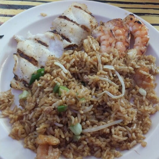6/12/2014 tarihinde Angela D.ziyaretçi tarafından Mambo Seafood'de çekilen fotoğraf