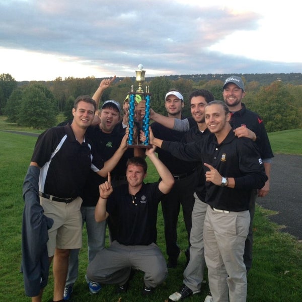 Fotos en Green Knoll Golf Course 587 Garretson Rd