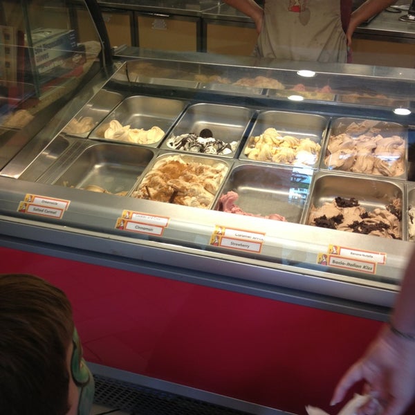 Photo taken at Amore Gelato &amp; Crepes by Marissa L. on 6/29/2013