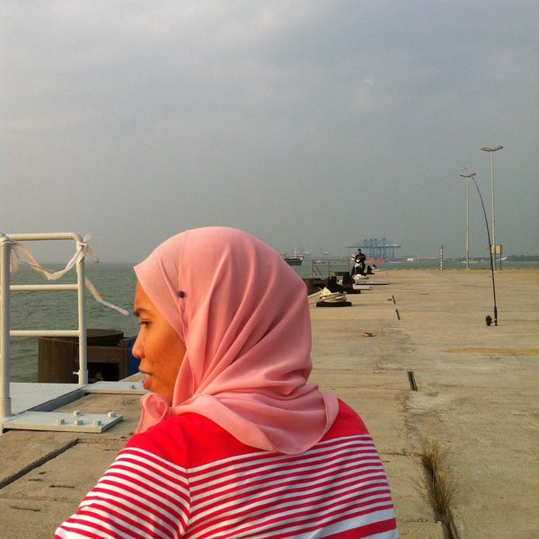 Kd Sri Klang Tentera Laut Diraja Malaysia Government Building