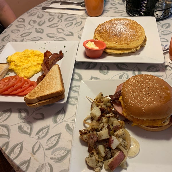 Our breakfast here was great!!! Fresh pancakes and sandwiches with side of slices tomatoes and home fries!