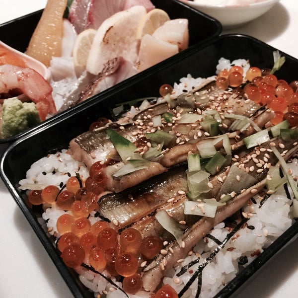 Снимок сделан в Shinzo Japanese Cuisine пользователем Jack S. 11/4/2016