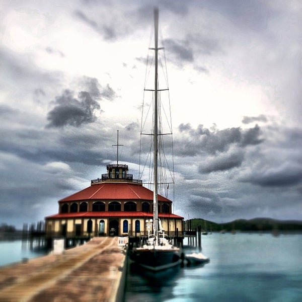 Foto diambil di Yacht Haven Grande oleh Larry T. pada 5/22/2013