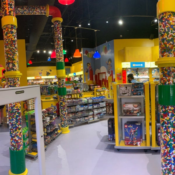 Photo taken at LEGOLAND Discovery Center Dallas/Ft Worth by Larry T. on 6/15/2019