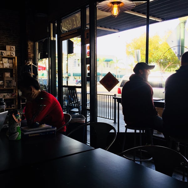 11/13/2017にSean M.がKettle Coffee &amp; Teaで撮った写真