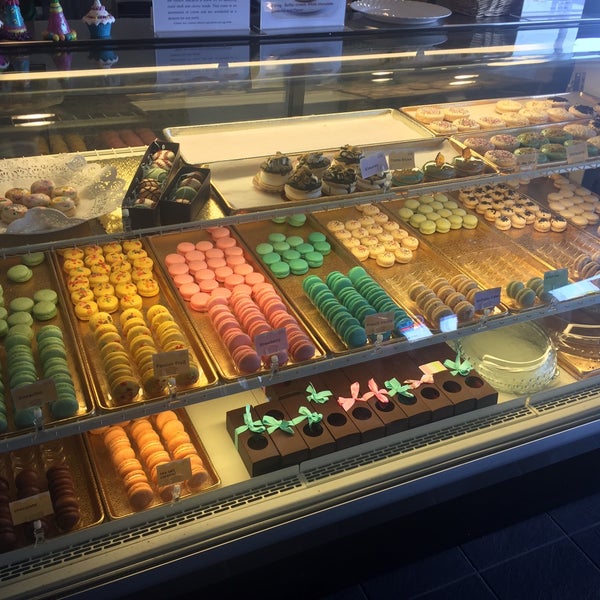 Awesome selection of macaroons and desserts. We tried the birthday cake flavor, it was bomb!