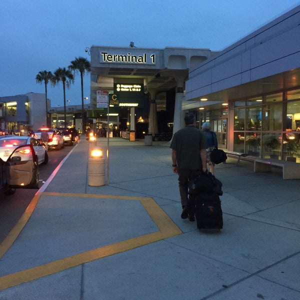 Снимок сделан в Международный аэропорт Сан-Диего (SAN) пользователем Sean M. 7/29/2015