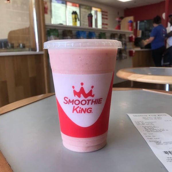Photo taken at Smoothie King by Abrar on 8/12/2019