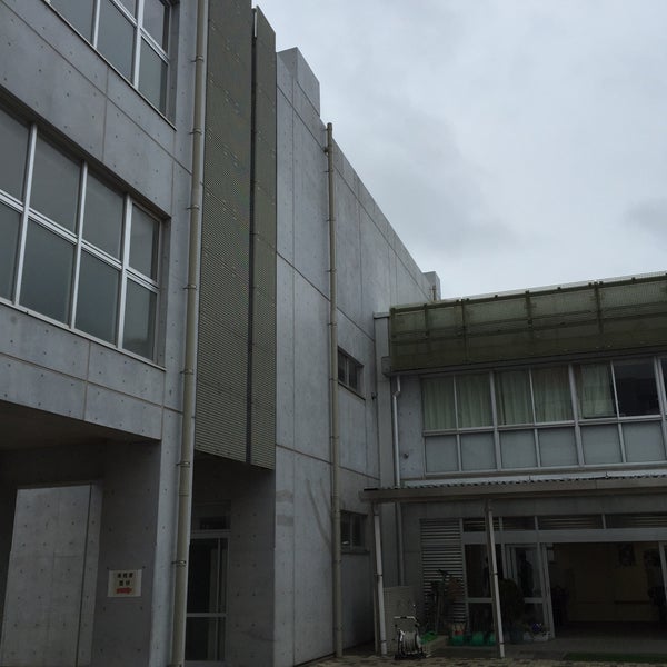 Photos At 千葉市立花園中学校 花見川区花園4 1 1 Photos At 千葉市立花園中学校 花見川区花園4 1 1