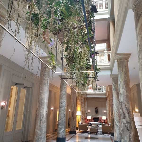 Photo prise au Hotel des Trois Couronnes par Saleh le9/20/2019