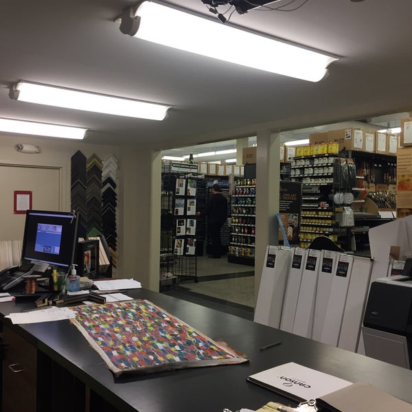 Fotos en Blick Art Materials Capitol Hill Seattle, WA